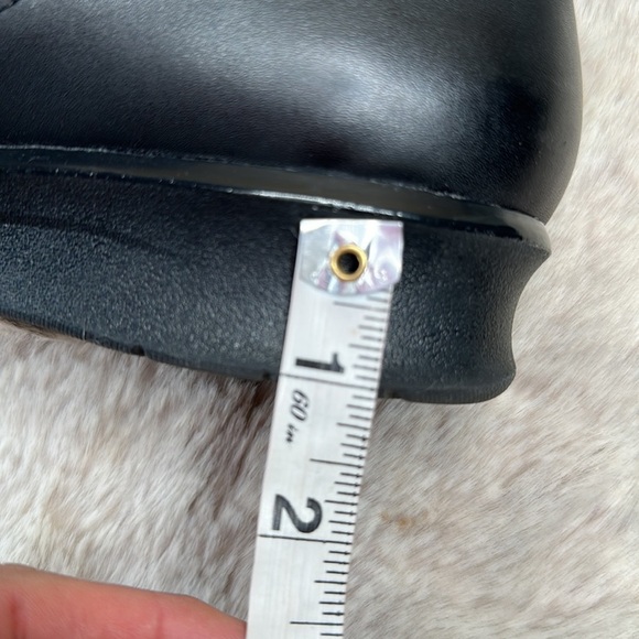 Clarks | Hope Roxanne Black Shoes, Size 7.5 - Picture 15 of 15